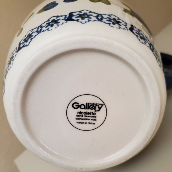 TABLETOPS Gallery Nicolette White Blue Floral Ceramic 9” PITCHER Berries on Vine - Picture 6 of 10